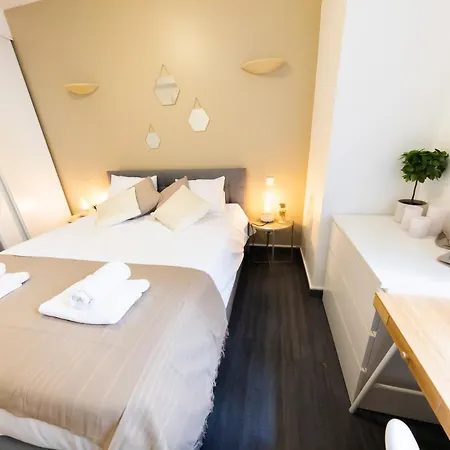 Au Pied Des Remparts - Climatise - Terrasse - 61-1 Apartment *